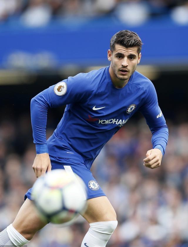 包含巴塞罗那内部会议纪要流出：冲刺阶段队长鼓劲，英超使命明确，身体对抗强度拉满的词条