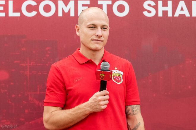 包含里尔内部会议纪要流出：今晚官宣签约；中超使命明确；细节决定成败的词条